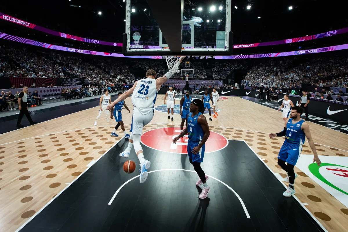 山形山神vs鸟栖沙岩
_欧洲杯综述:约基奇23+10拿到连胜 马卡23分钟轰43分