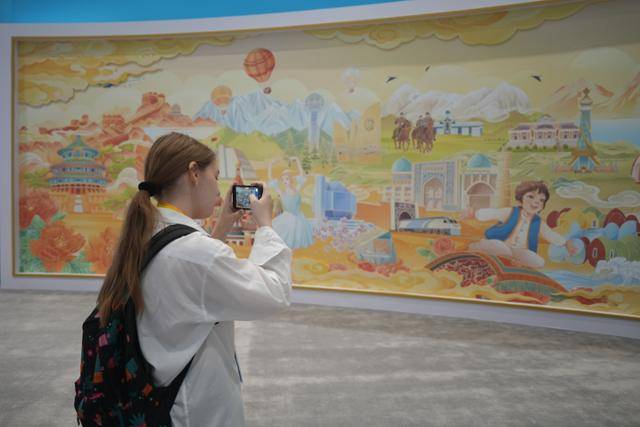 特罗姆瑟vsKFUM奥斯陆_上合天津峰会22米巨幅壁画火出圈特罗姆瑟vsKFUM奥斯陆,这些中外元素你认出几个?