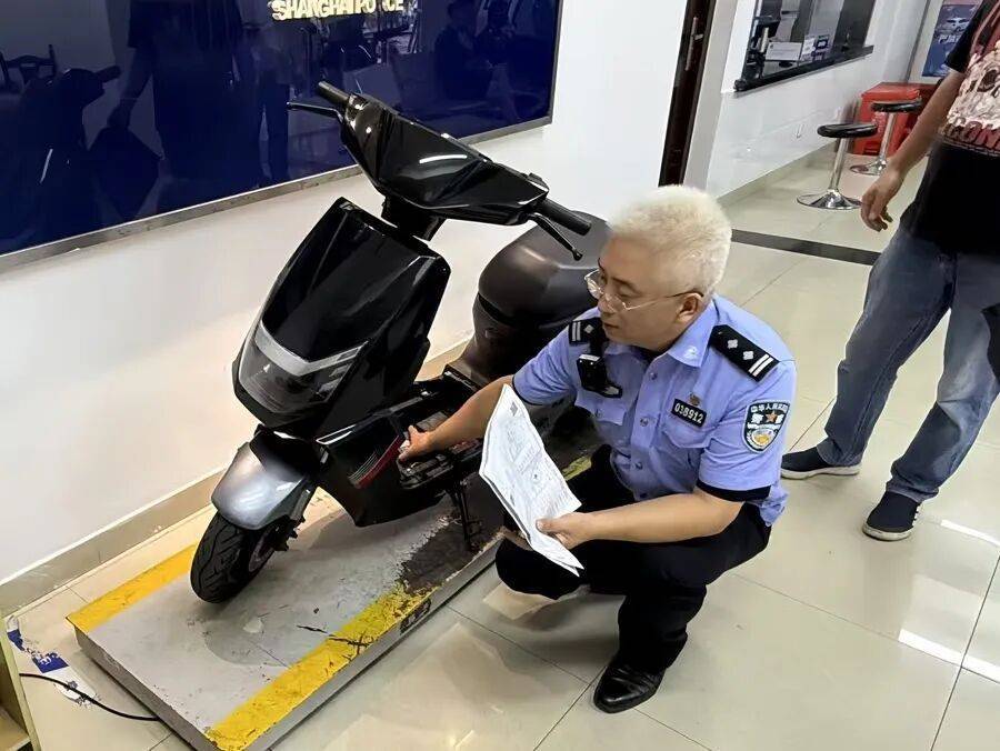 俄罗斯超级联赛_突然抢手!上海市民排队去买最后一波俄罗斯超级联赛,“以后买不到了”