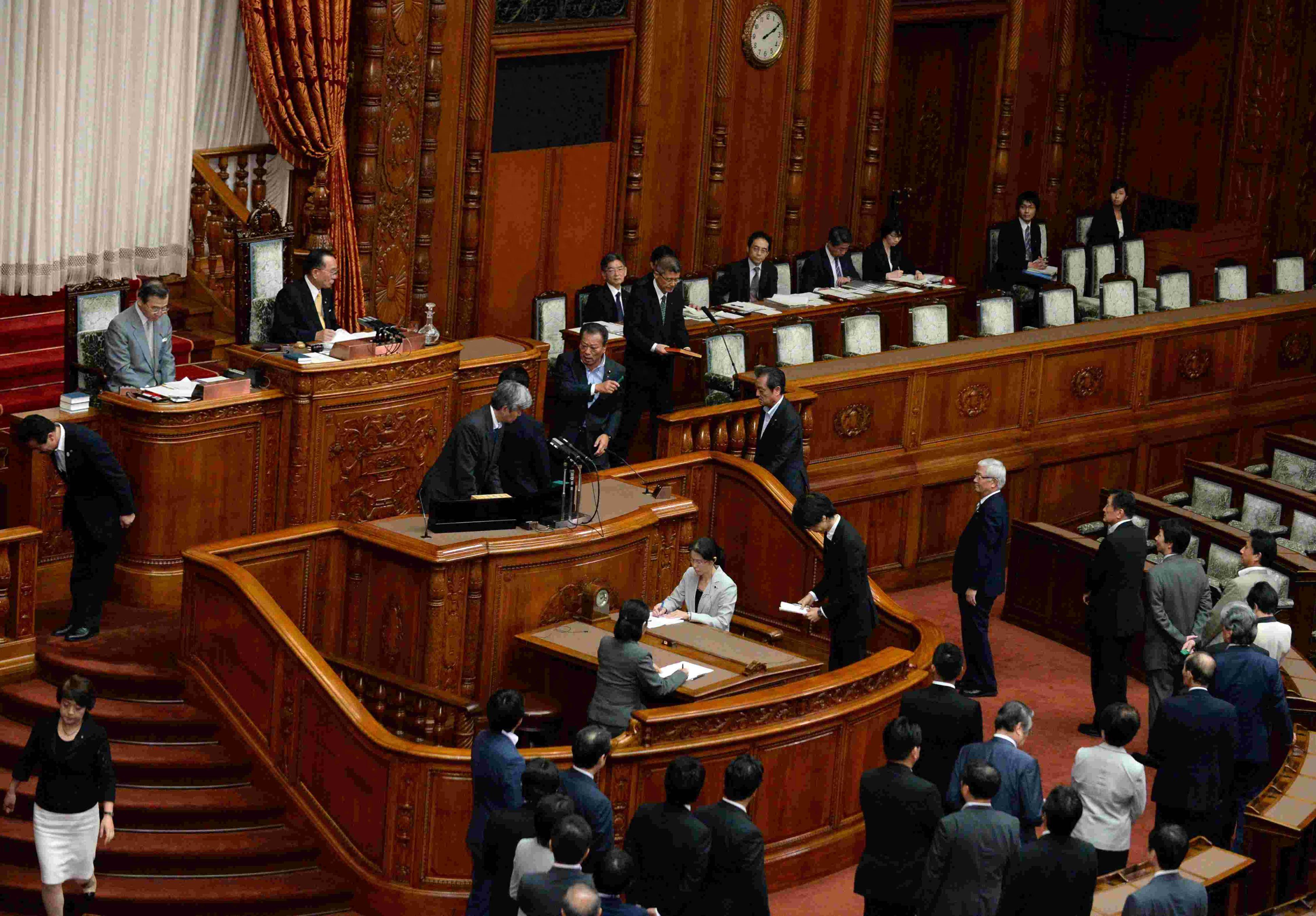 皇冠信用網出租足球_只剩5天皇冠信用網出租足球,亲华政党离开执政联盟,高市早苗当不上日本首相了?