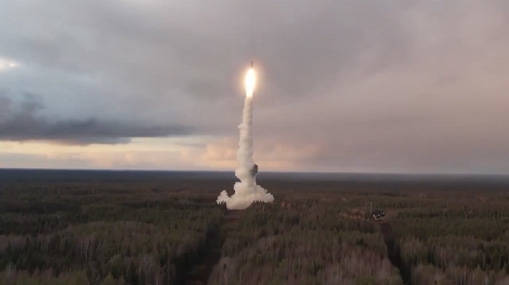 皇冠信用網如何注册_周波:既然美国坚持把中美关系定义为战略竞争皇冠信用網如何注册,那么中国会说:好吧