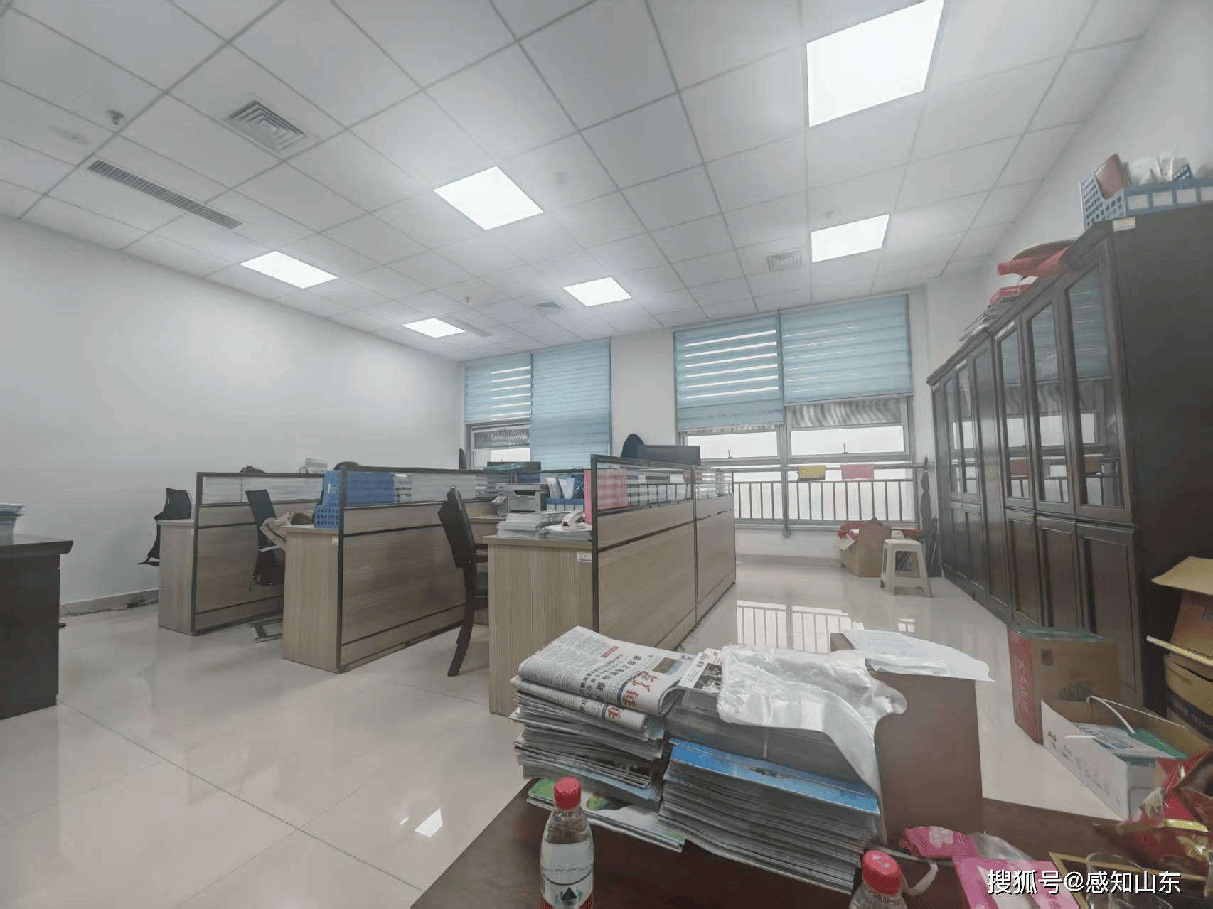 皇冠信用網_山东东营市一镇政府大楼过于“气派”被质疑超标准皇冠信用網,镇政府回应:非自建,只租7层