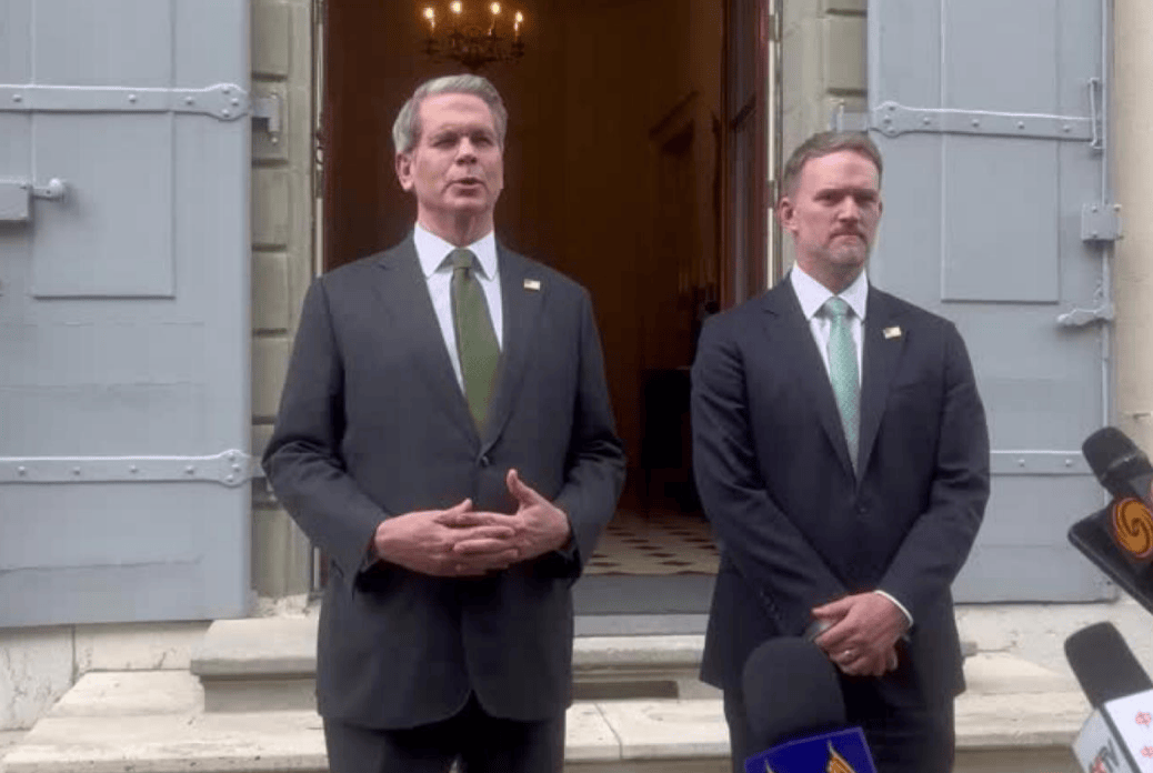 皇冠信用網登2
_中美谈判长达10小时皇冠信用網登2
,双方都有一句话前所未见,美方承认中国地位