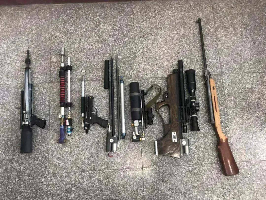 皇冠信用网代理
_头部中弹!近日安徽18岁男孩深夜遭遇枪击皇冠信用网代理
,枪是从哪来的?