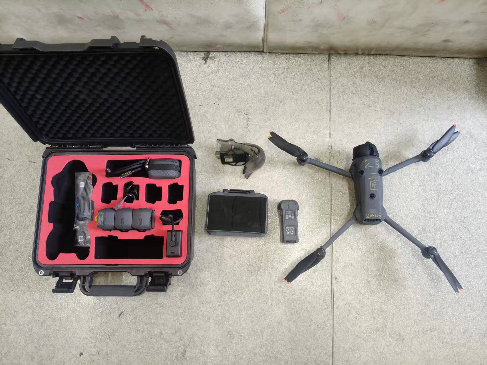 那不勒斯 vs 法兰克福
_没收并罚款那不勒斯 vs 法兰克福
!男子在通州大运河森林公园持无人机“黑飞”被罚