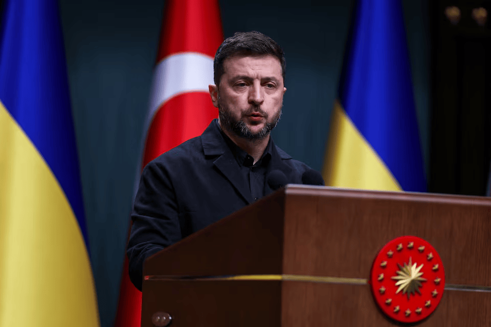 皇冠信用网最高占成
_泽连斯基与德法英元首通话:确保美方和平计划考虑乌方底线