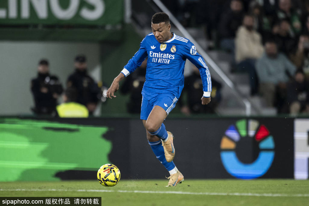 皇冠信用盘会员账号
_观战台:阿森纳拜仁巅峰对决+切尔西碰巴萨 巴黎再战热刺