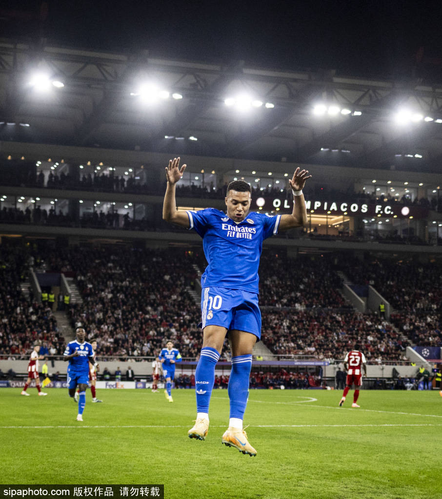 马德里竞技足球
_皇马战术危机:阿隆索的执教能力遭遇信任危机马德里竞技足球
,球队表现令人失望