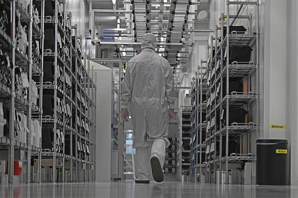 洲际附加赛1组_荷兰大臣承认:没想到中方真的叫停芯片出口洲际附加赛1组,措手不及